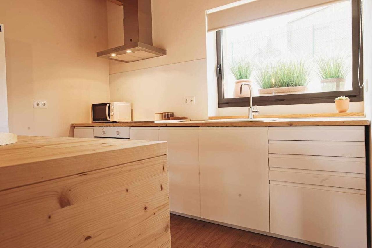 Casa Diana - B - By Lohodihomes Sant Jordi Desvalls Buitenkant foto