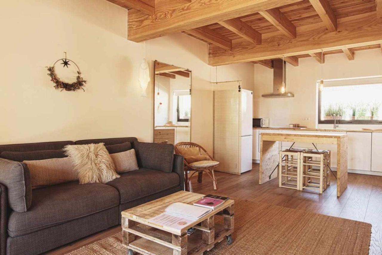 Casa Diana - B - By Lohodihomes Sant Jordi Desvalls Buitenkant foto