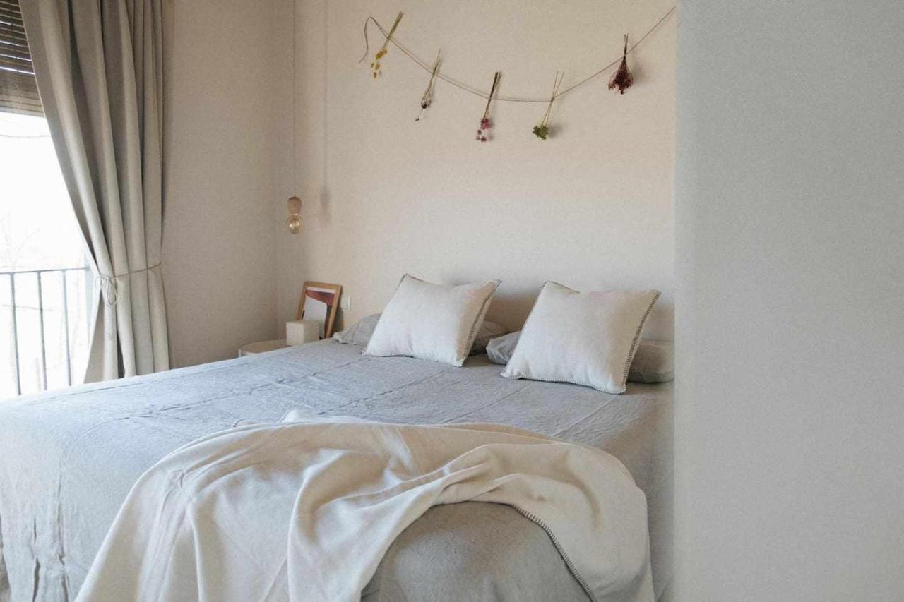 Casa Diana - B - By Lohodihomes Sant Jordi Desvalls Buitenkant foto